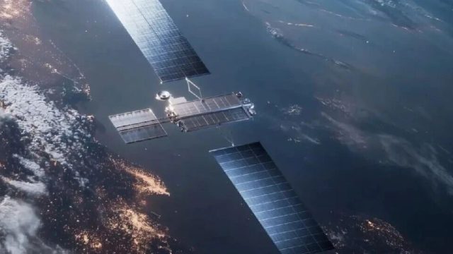 FCC批准SpaceX发射1.5万颗新一代星链卫星，从而实现手机直连卫星